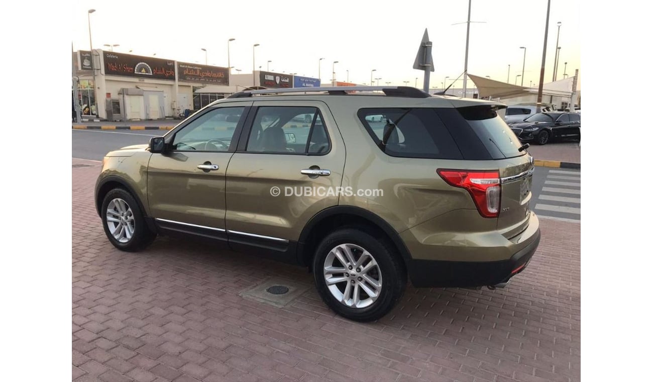 Ford Explorer Ford Explorer 2012 gcc full option Panoramic for sale