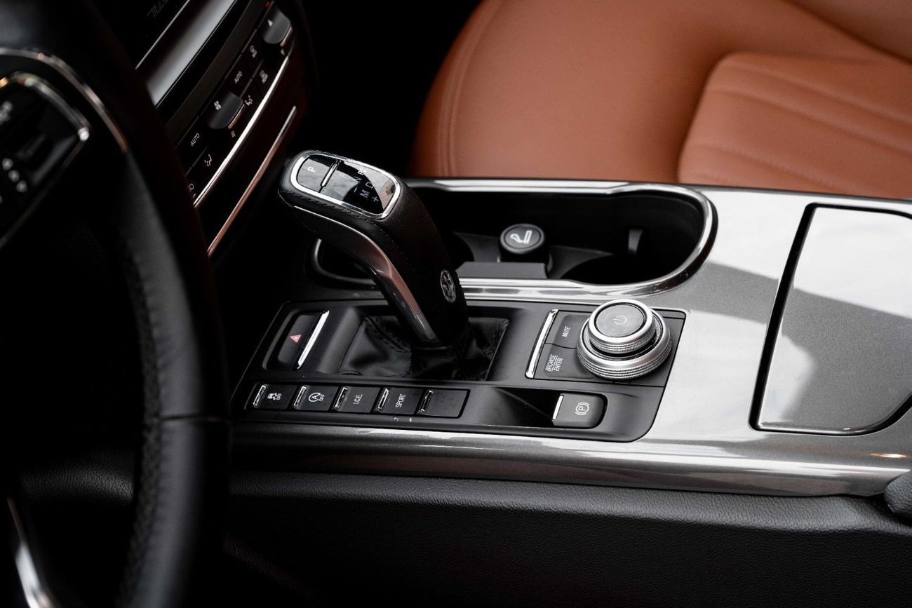 مازيراتي جيبلي GT Hybrid | 3,035 P.M  | 0% Downpayment | Low Mileage