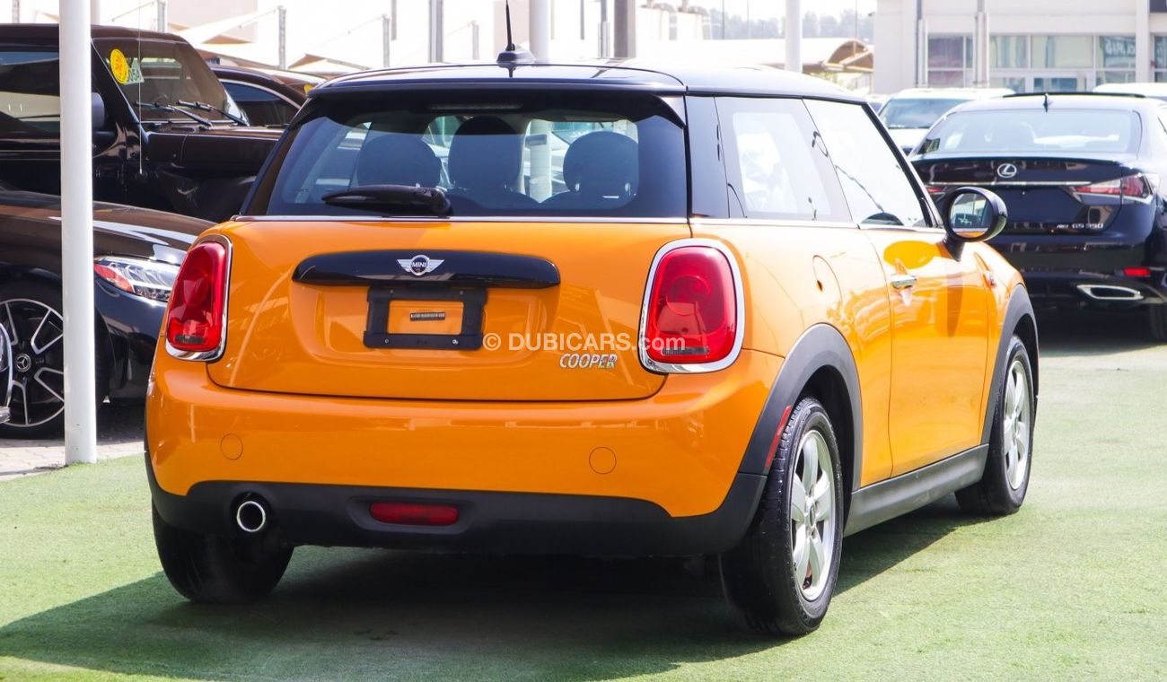 Used Mini Cooper 2016 for sale in Dubai 468043