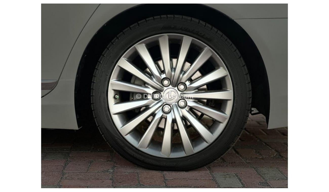 لكزس LS 460 L تيتانيوم