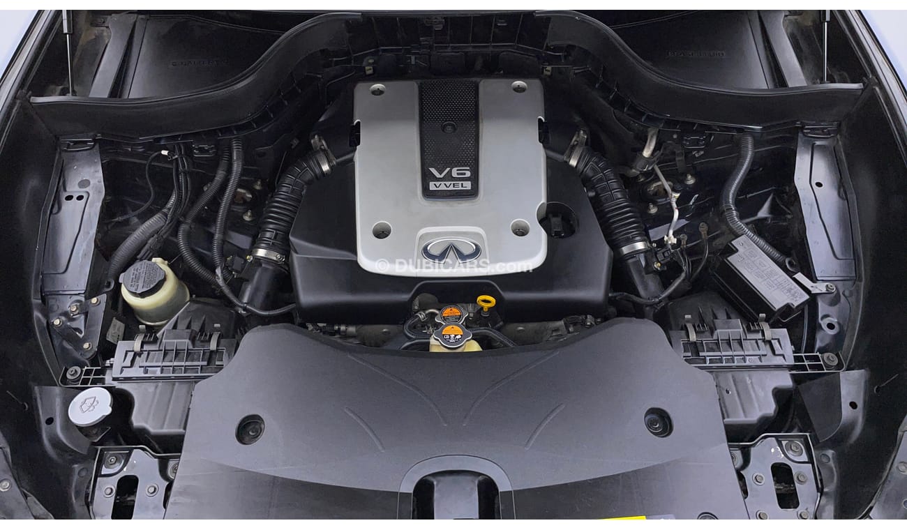 Infiniti QX70 LUXE 3.7 | Zero Down Payment | Free Home Test Drive