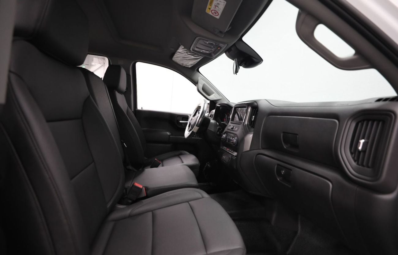 Chevrolet Silverado V8 5.3L 355 Hp 4X4 | GCC | Brand New | AED 3,550 monthly with 0% Down-Payment | Under Warranty | Ref