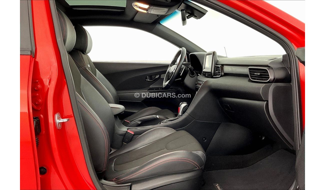 Hyundai Veloster Sport