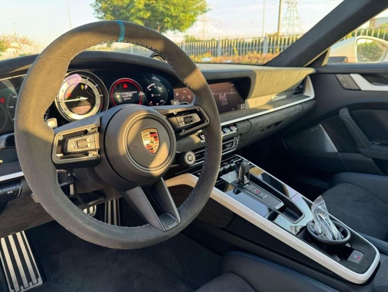 Porsche 911 Dakar 3.0L (475 HP) Coupe GERMAN SPEC NEAT AND CLEAN