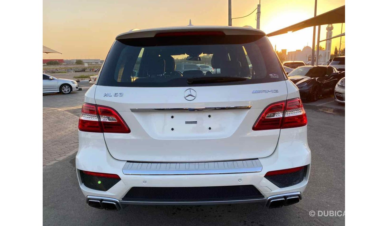 مرسيدس بنز ML 63 AMG خليجي 2014 بانوراما بدون حوادث فل أوبشن