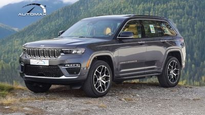 Jeep Grand Cherokee SUMMIT LUXURY 4X4 2025 GCC With 5 Years Or 100K Warranty & 5 Years Service @Official Dea