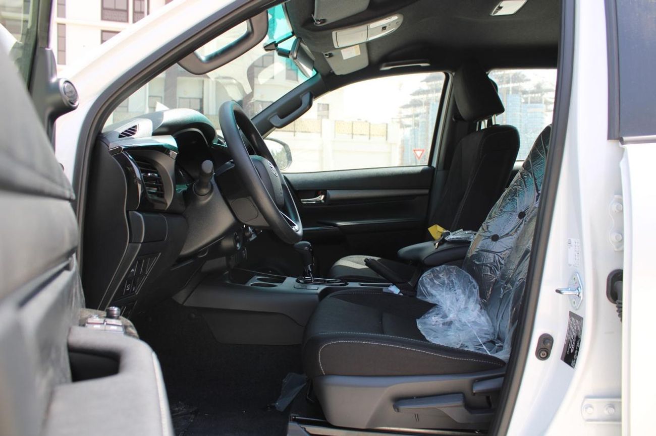 Toyota Hilux Toyota Hilux Adventure 4.0 AT 2025 OMAN