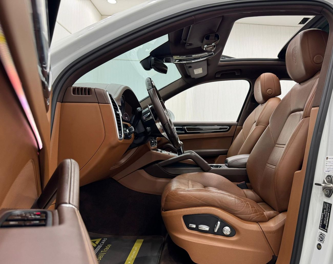 Porsche Cayenne S 2.9L (440 HP) 2019 Porsche Cayenne S, March 2026 Porsche Warranty, Full Porsche Service History, F