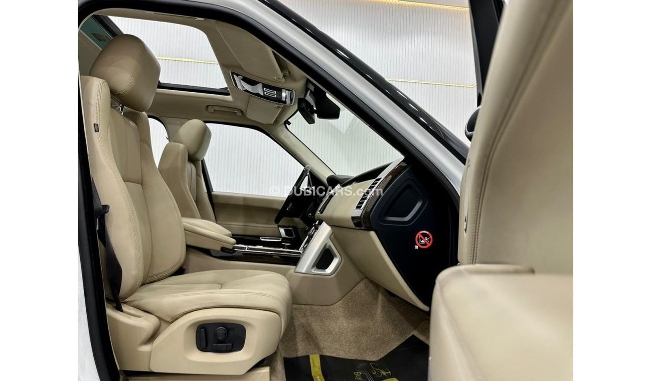 Land Rover Range Rover 2016 Range Rover Vogue HSE V8, Warranty, Service History, Excellent Condition, GCC