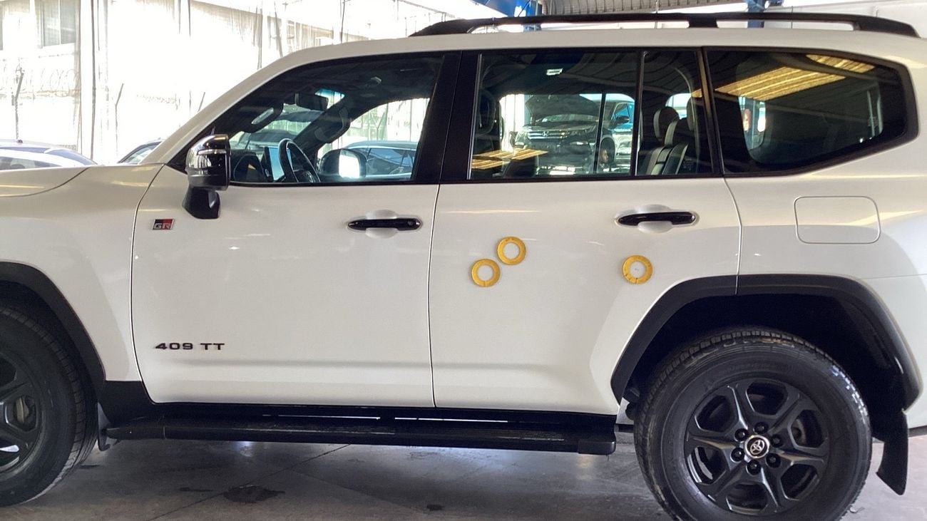 Toyota Land Cruiser 3.5T V6 GR-SPORT 4WD AUTO RA | Guaranteed Warranty | 0 Down Payment