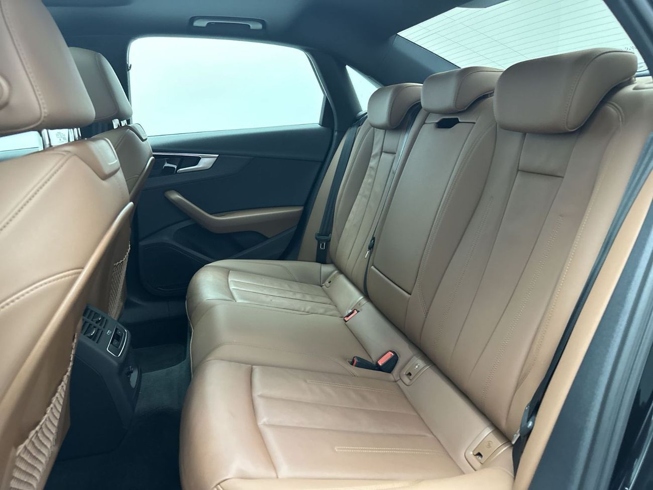 أودي A4 35 TFSI S Line 2.0L 150hp (Ref# 18106)