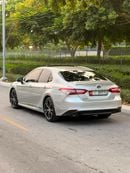 تويوتا كامري GLE HEV