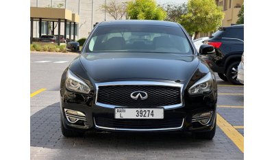 Infiniti Q70 3.7