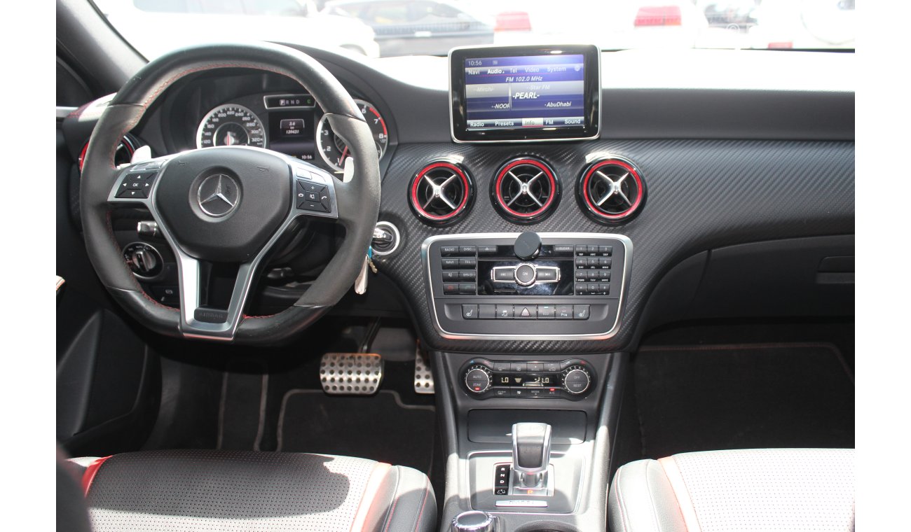 Mercedes-Benz A 45 AMG (2015)