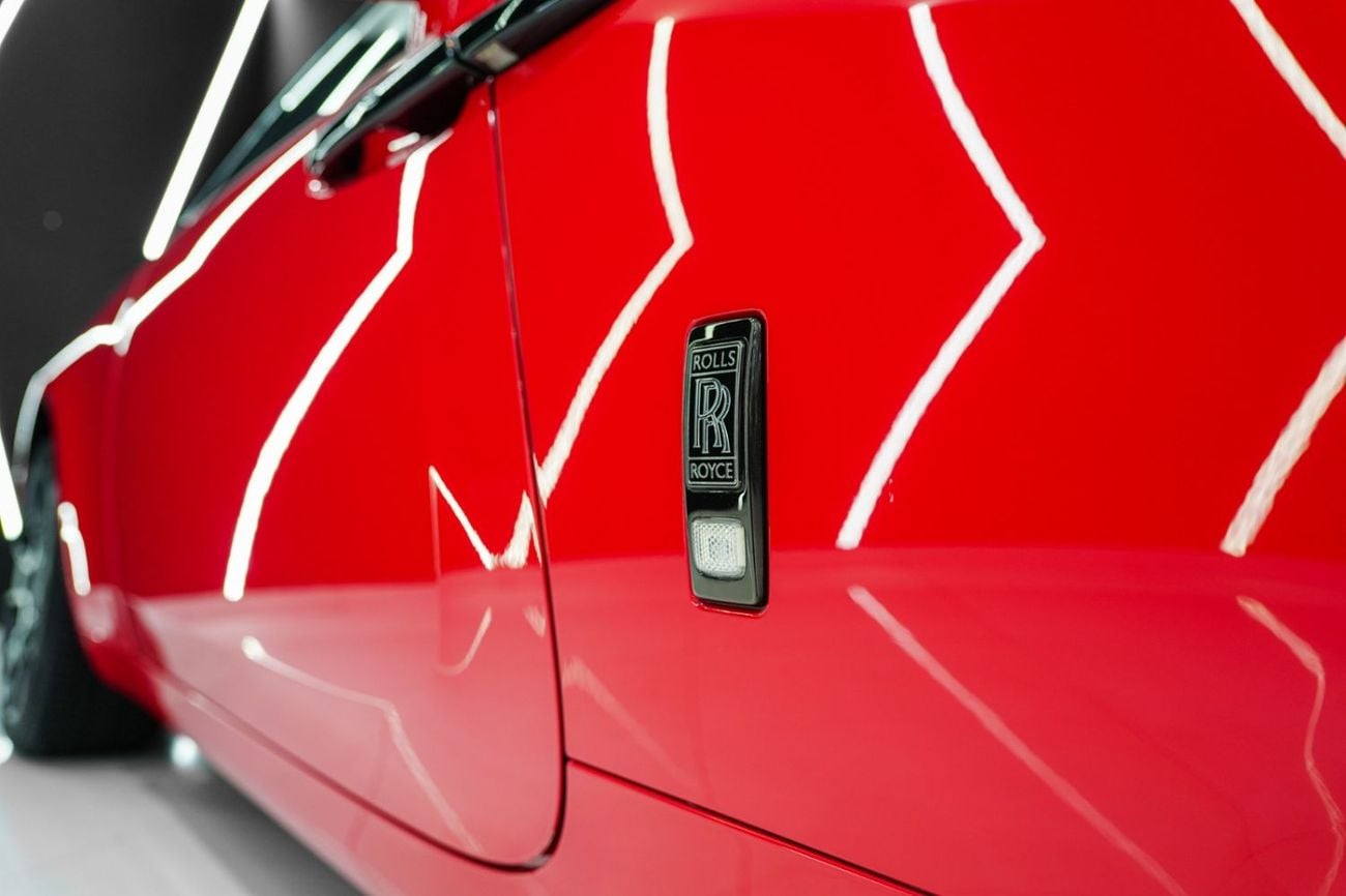 Rolls-Royce Wraith Black Badge, Two-Tone Exterior, Bespoke Audio, Starlight, GCC Specs!!