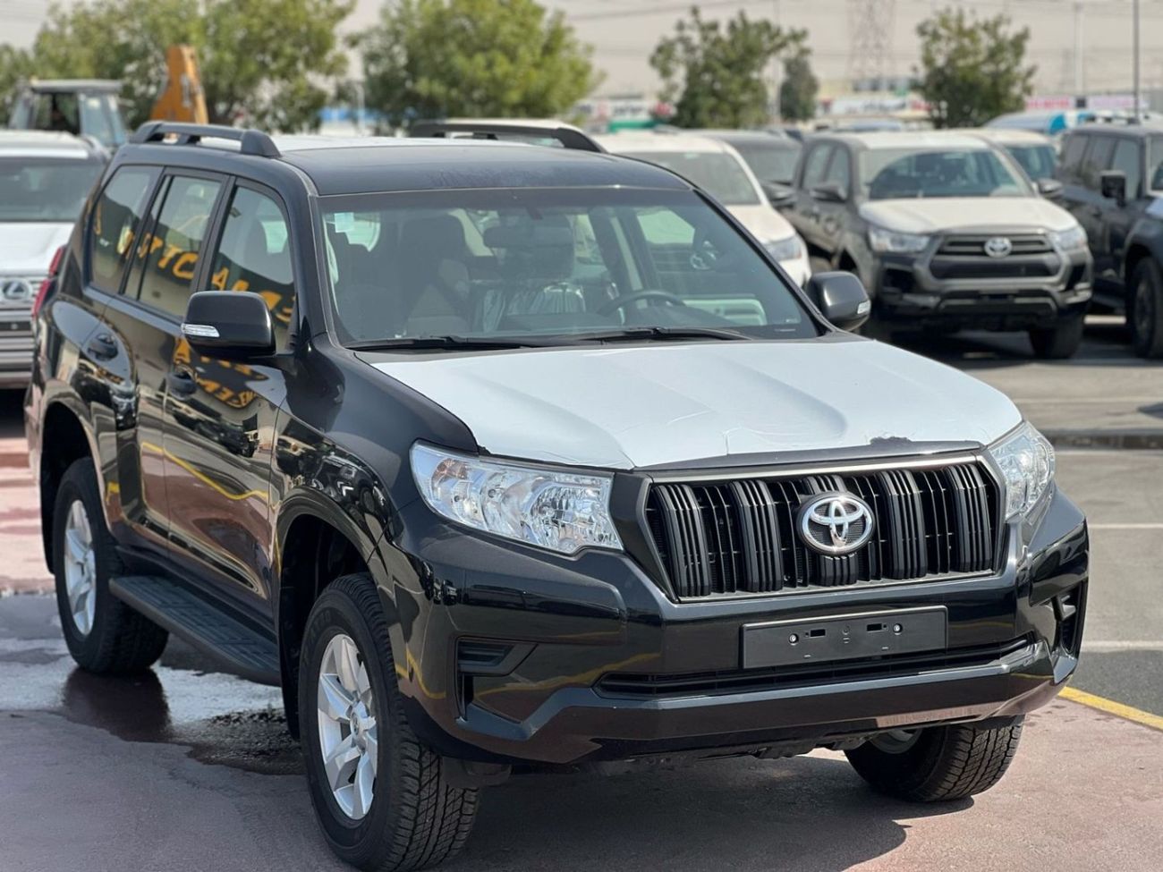 تويوتا برادو TX 2.7L TOYOTA PRADO 250 TX 2.7P AT  2023