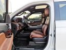 Lincoln Navigator Presidential 3.5L Lincoln Navigator (Presidential)  - 2023- White