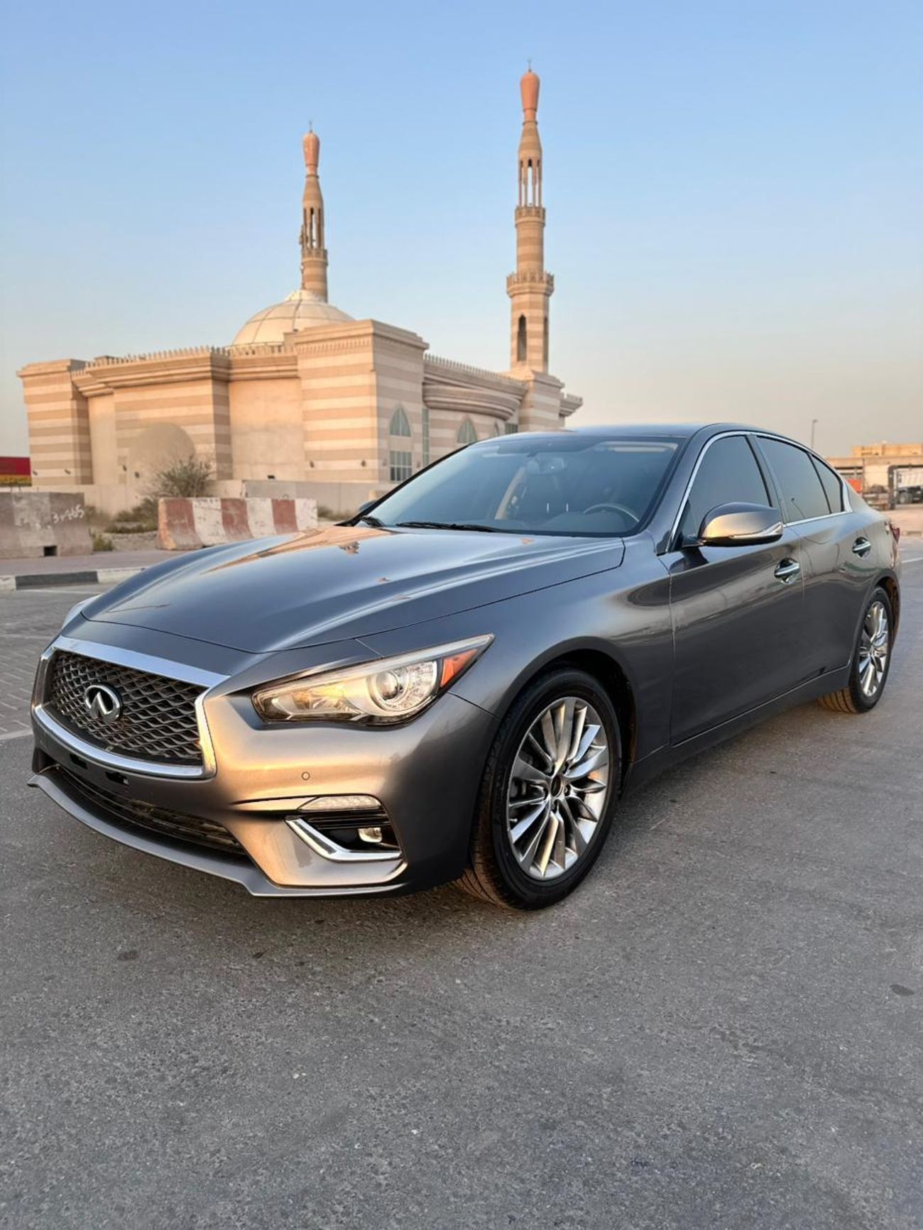 إنفينيتي Q50 Premium 3.0L (326 HP)