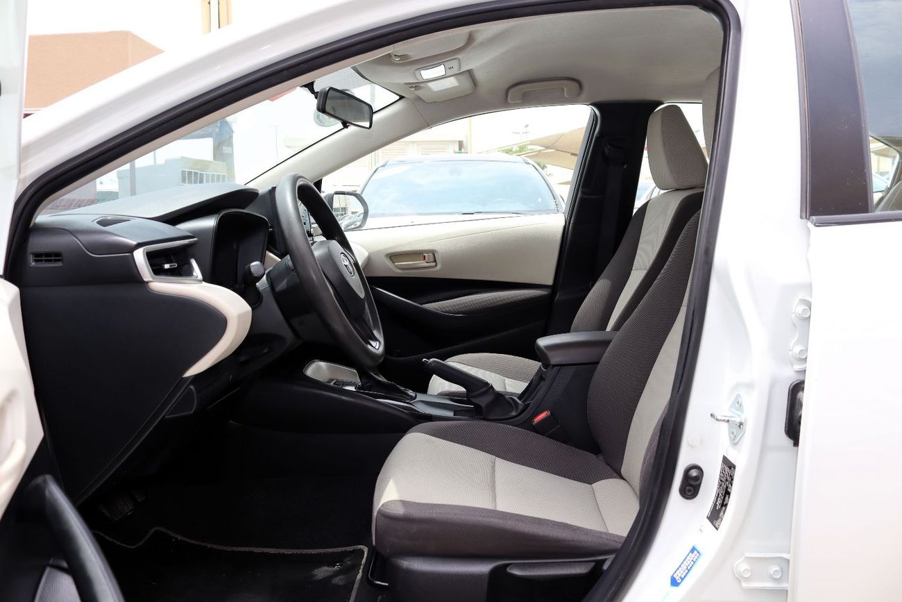 تويوتا كورولا XLI خالية من الحوادث  - خليجي - صبغة وكالة - مكينة 1600 سي سي - انتاج شهر 8 - 2021 -بحالة الوكالة من