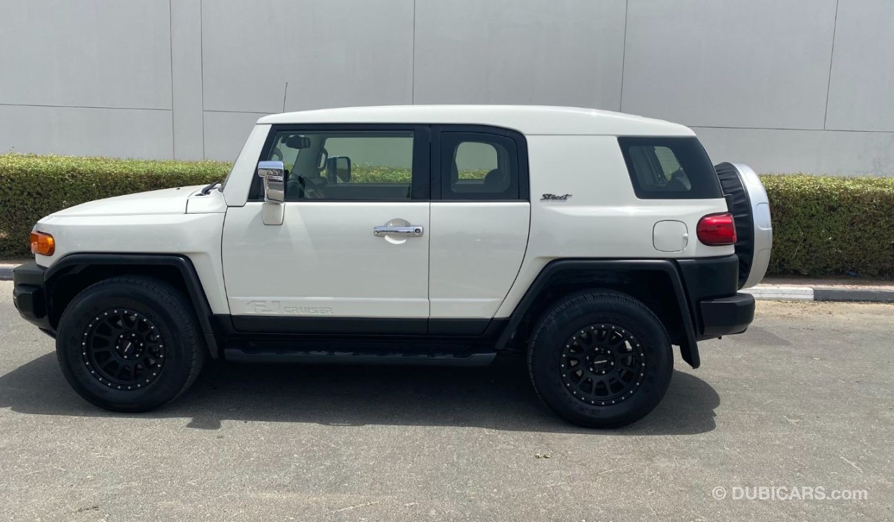 تويوتا إف جي كروزر FJ CRUISER V6 AED 1599/ month WE PAY YOUR 5% VAT EXCELLENT CONDITION UNLIMITED K.M WARRANTY...