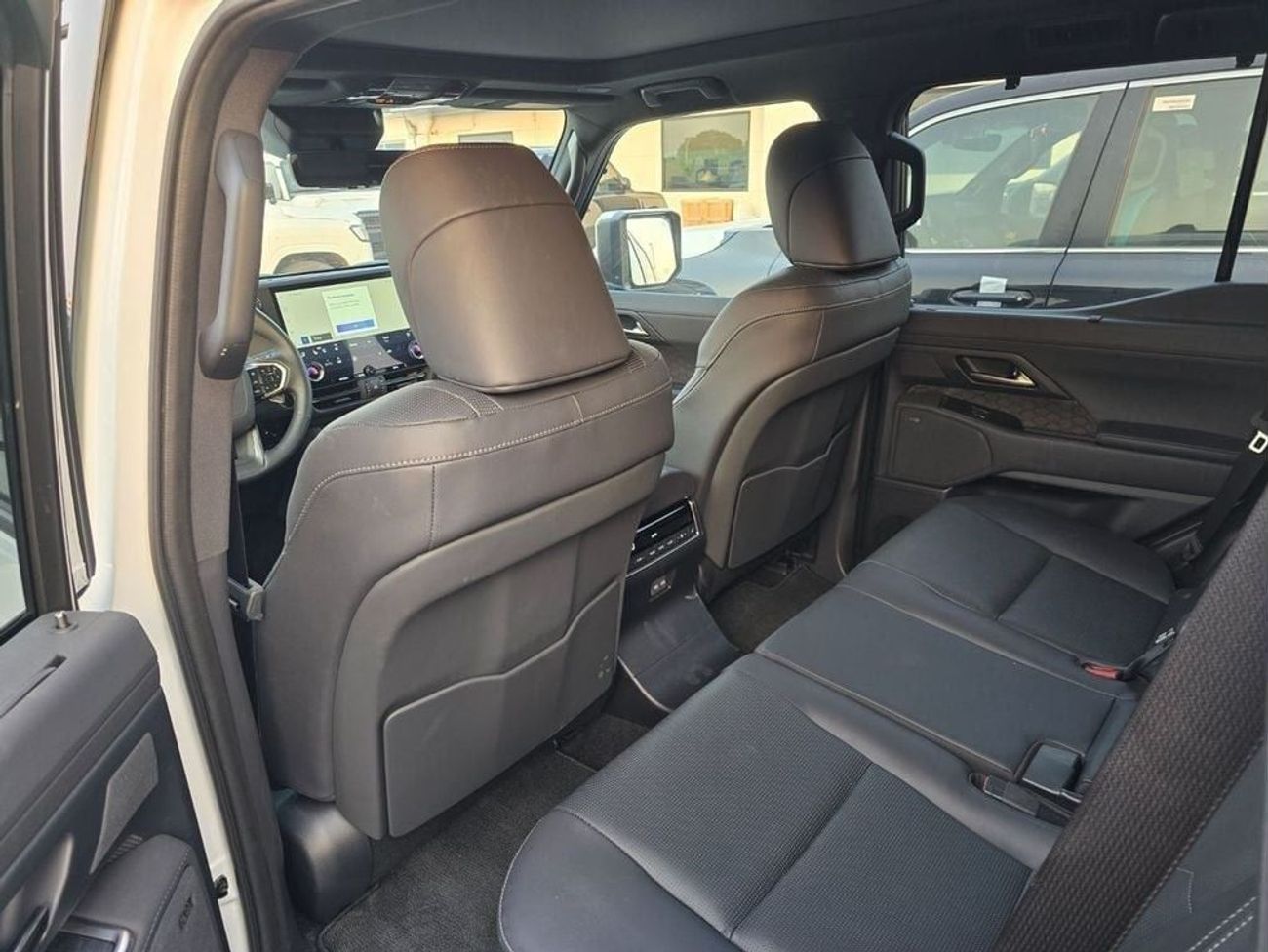 لكزس GX550 Luxury Plus Full Option *SPECIAL OFFER*