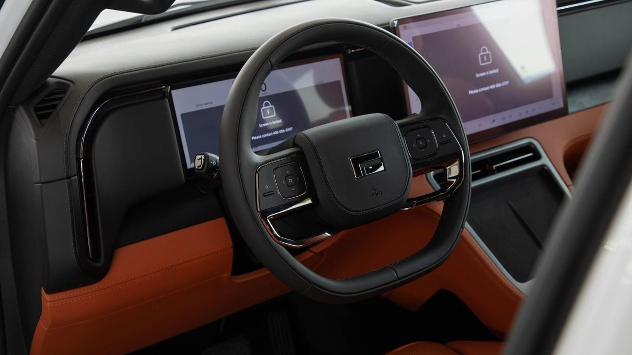 ROX 01 PRESTIGE VIP 7SEATS 1.5L PLUG-IN LONG RANGE FOR LOCAL