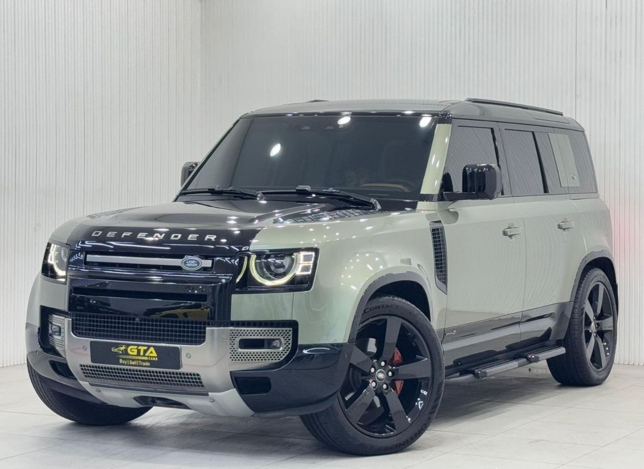 Land Rover Defender 110 X P400 3.0L 2024 Land Rover Defender 110 P400 X, January 2029 Land Rover Warranty + Service Pack