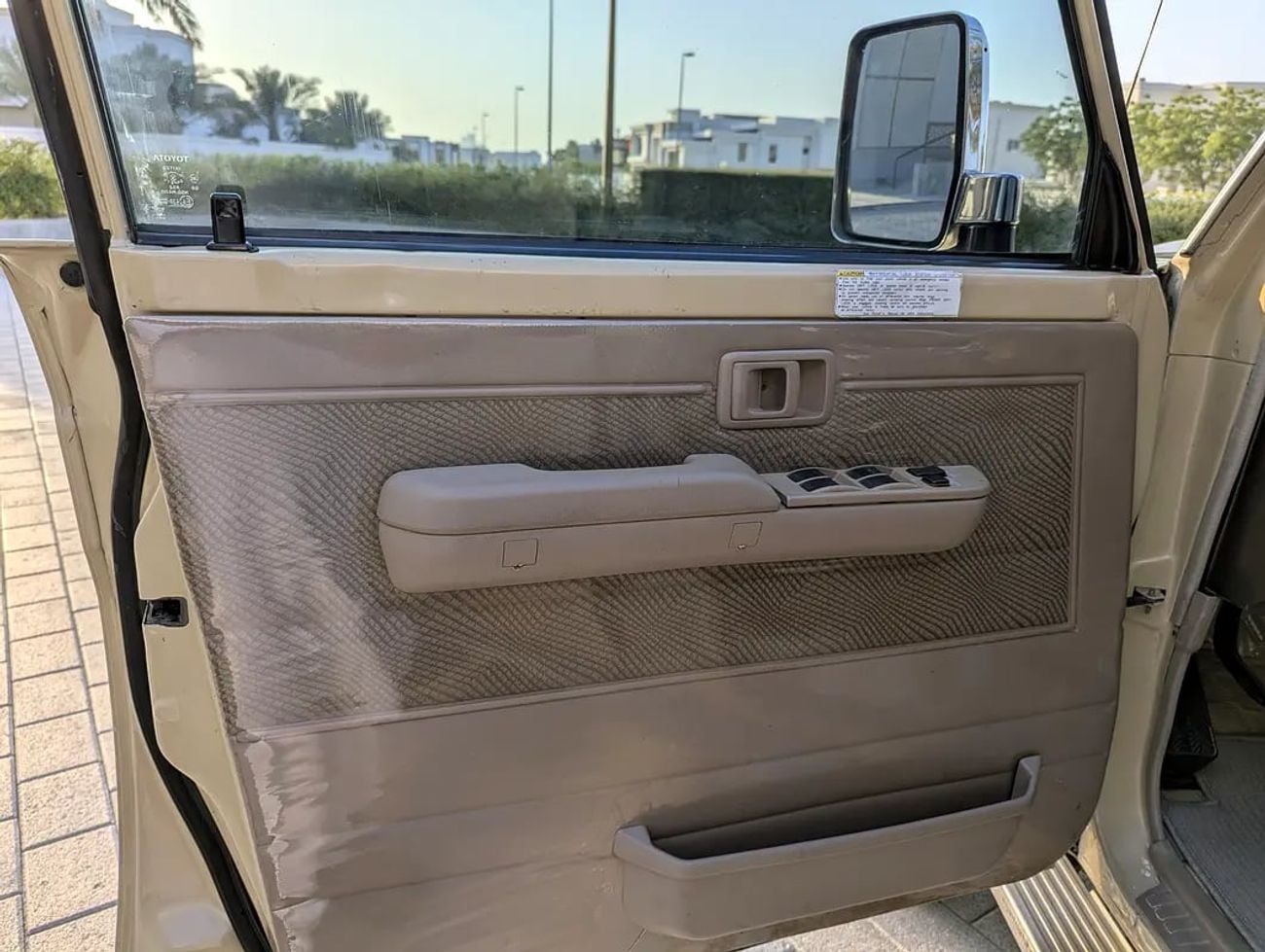 Toyota Land Cruiser 70 LC 79 LX - DIESEL - GCC Specs - Ready Adventure!