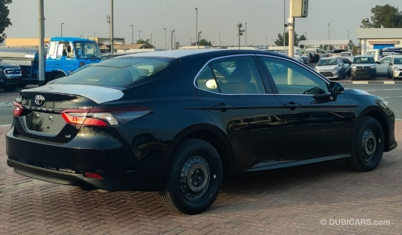 Toyota Camry 2.5L AT 2023 LE A C