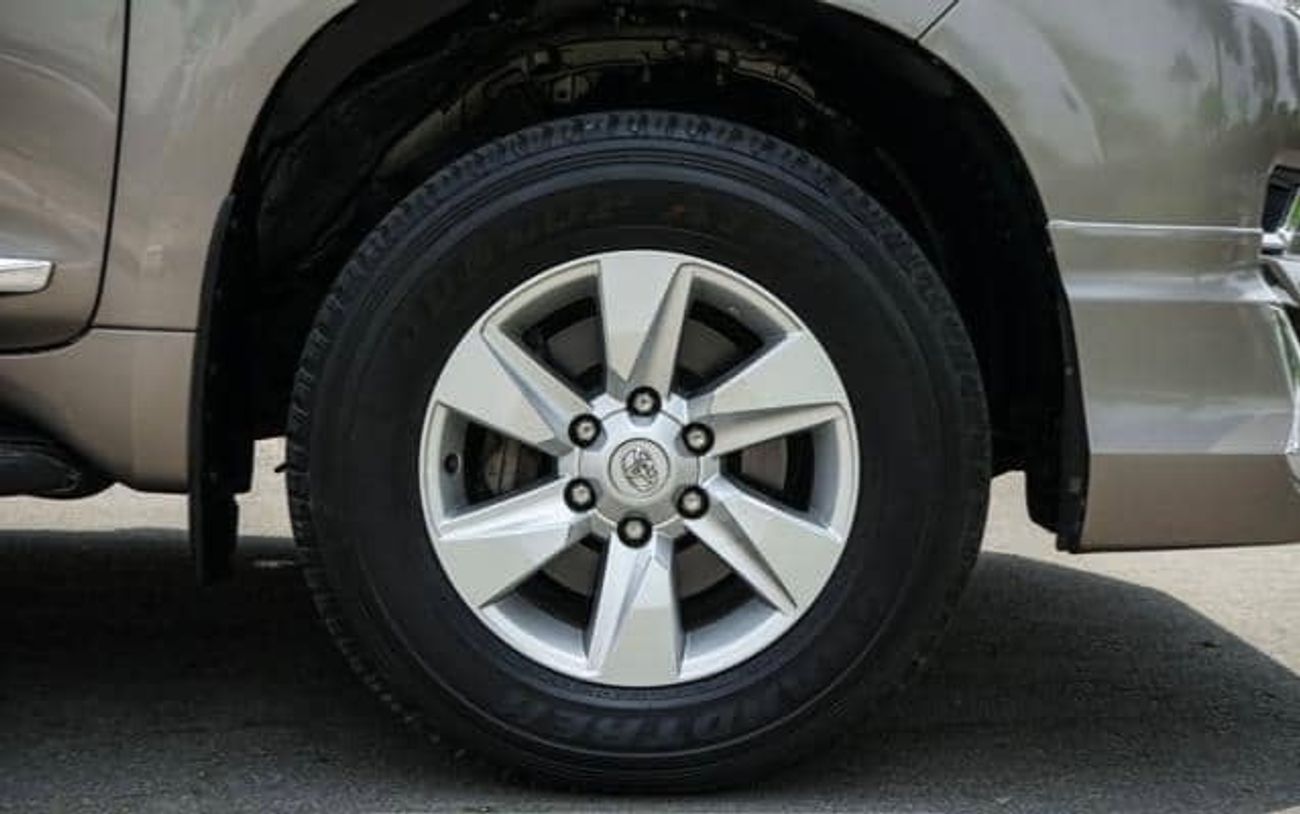 تويوتا برادو 2019 Model RHD Diesel Engine Full Option Very clean and perfect condition