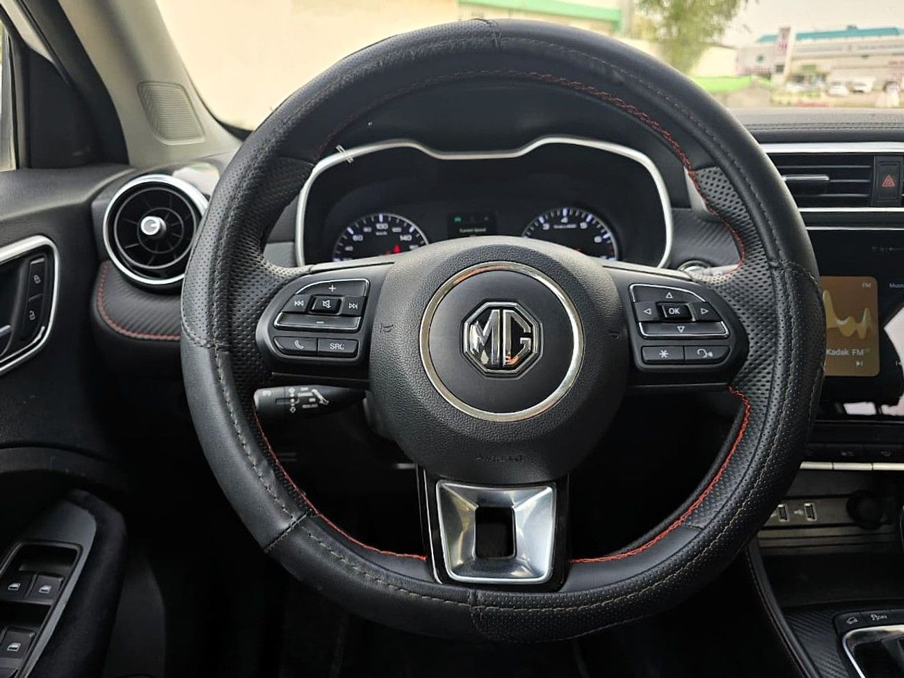 أم جي ZS USED MG ZS COMFORT 1.5L A/T FWD White 2025 model