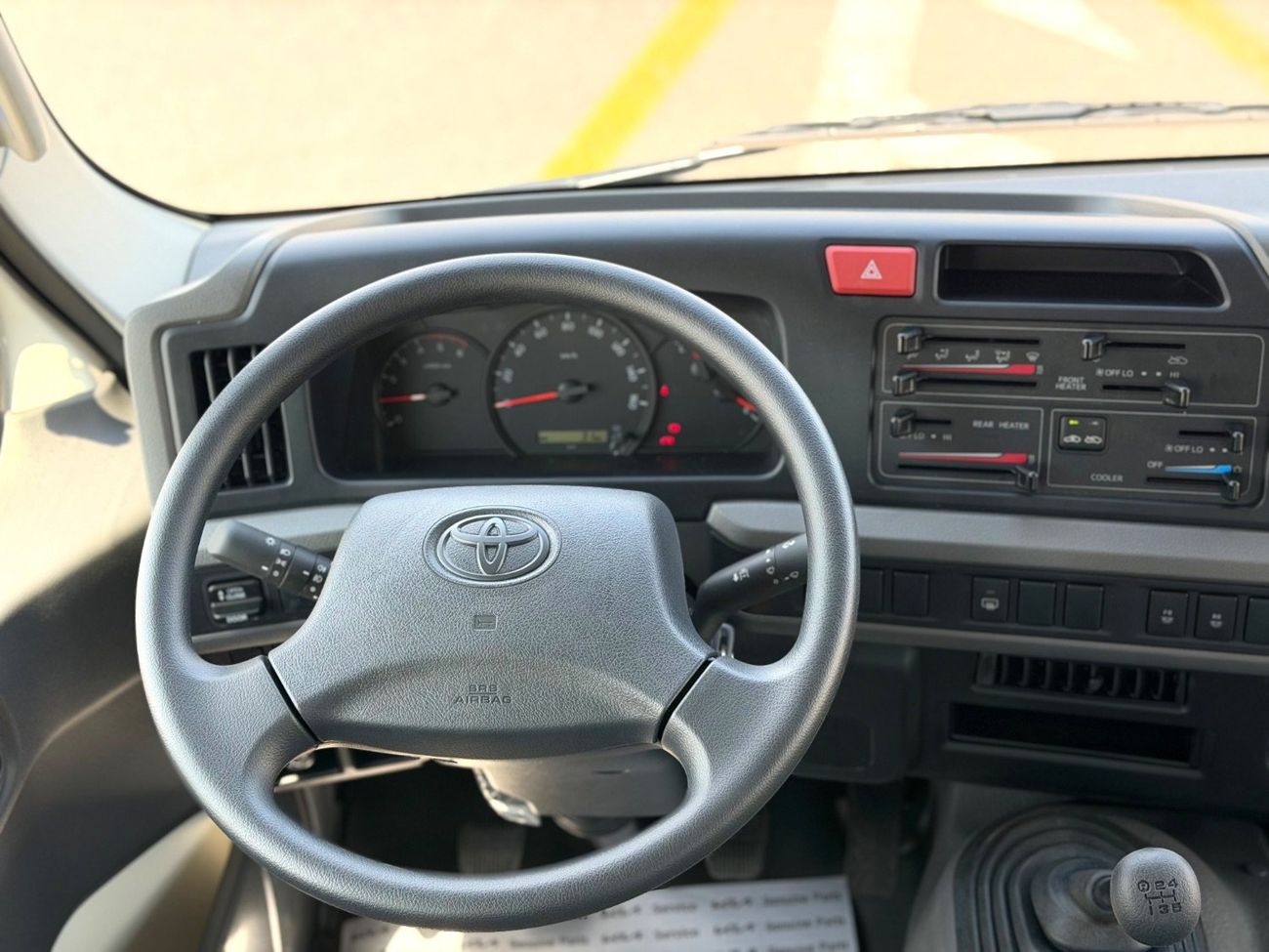 Toyota Coaster Toyota coaster 4,2L Diesel  2026/2026 GCC