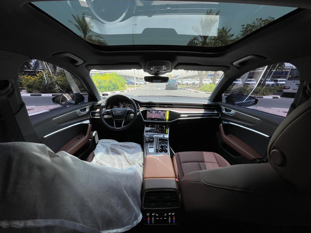 Audi A6 40 TFSI (190 HP) 40 TFSI Full Option Warranty & Service 2025 GCC