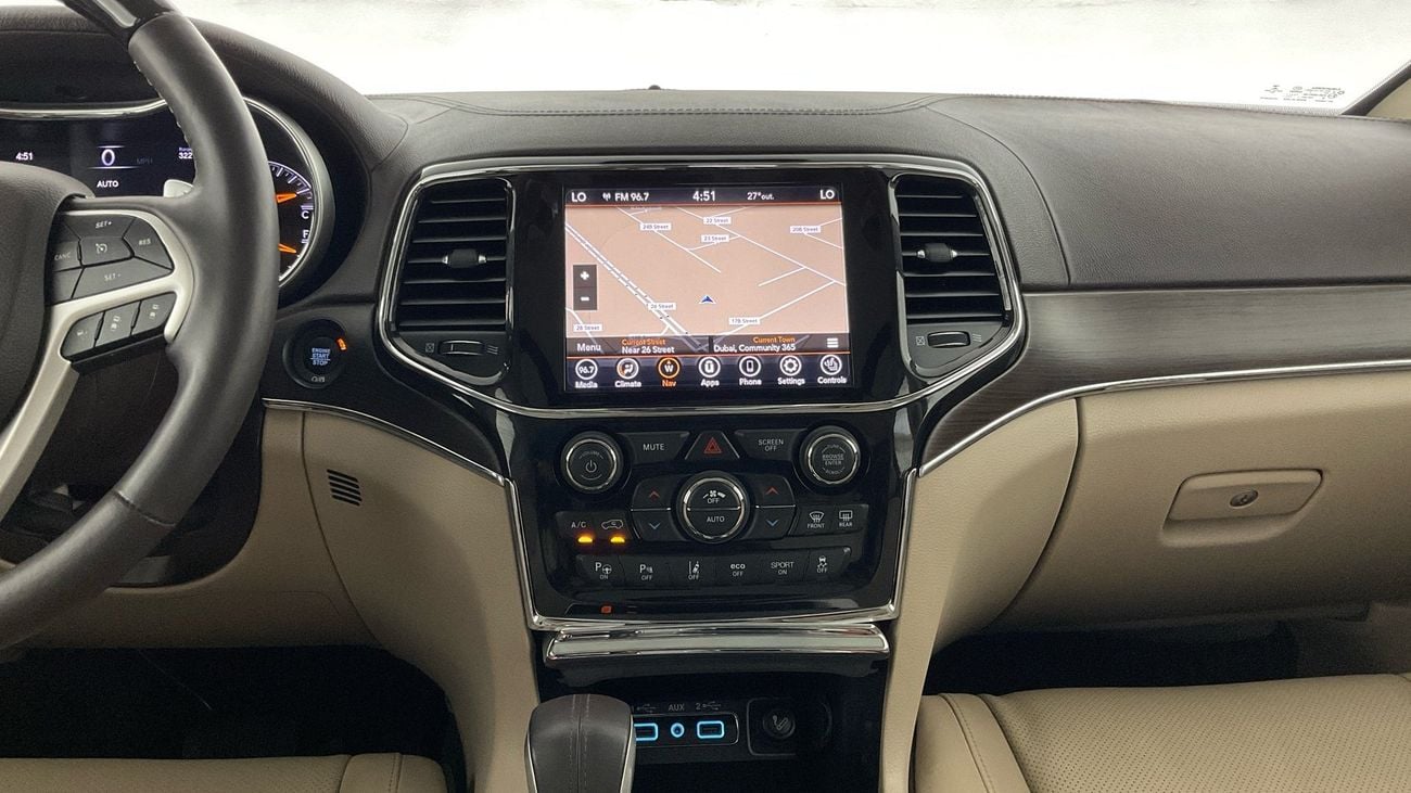 جيب جراند شيروكي Summit | upto AED 20,000 Ramadan Discount | شامل الضمان | 0 ﺪﻔﻋﺓ ﺃﻮﻟﻯ