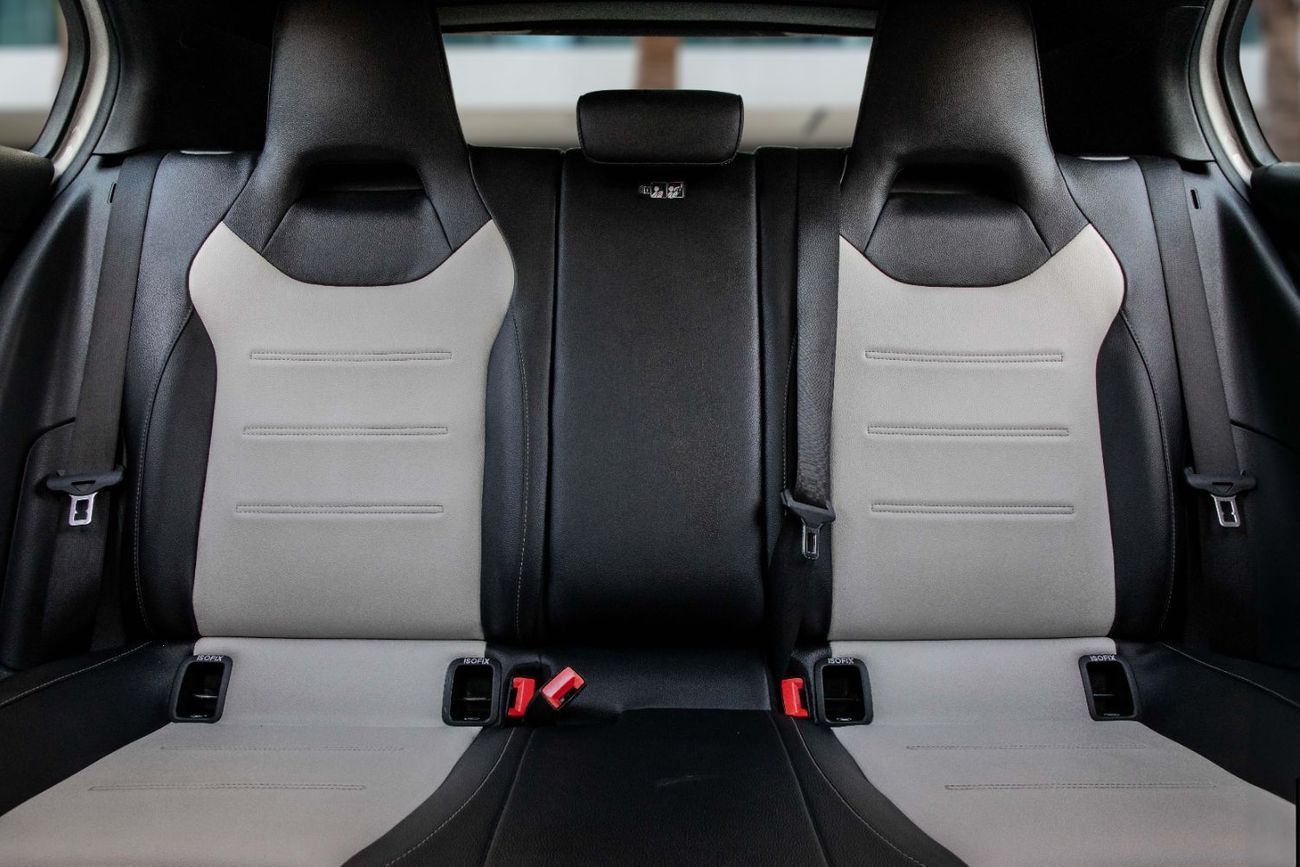 مرسيدس بنز A 250 2,057 P.M | A-Class A 250 Hatchback | 0% Downpayment | Perfect Condition!