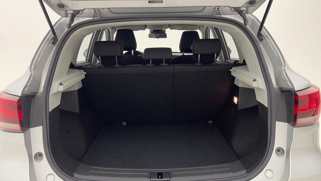 أم جي ZS STD 1.5 | بدون دفعة مقدمة | اختبار القيادة في المنزل