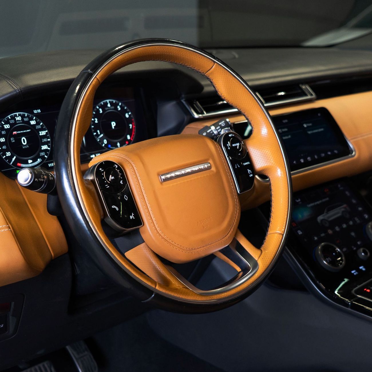 Land Rover Range Rover Velar P380 R-Dynamic SE 3.0L (375 HP) AED 2,565 pm • 0% Downpayment • Velar P380 HSE R-Dynamic • 1 Year Wa