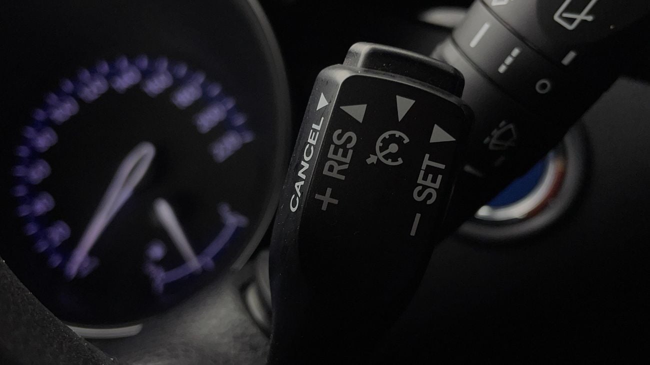 تويوتا CHR VX 1.8 | بدون دفعة مقدمة | اختبار القيادة في المنزل