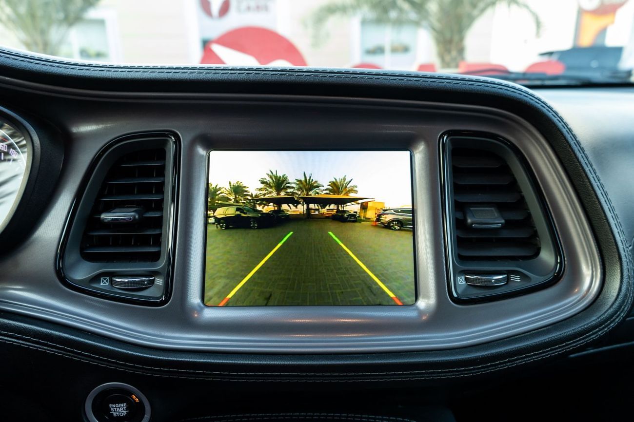 Dodge Challenger R/T 5.7L (375 HP)