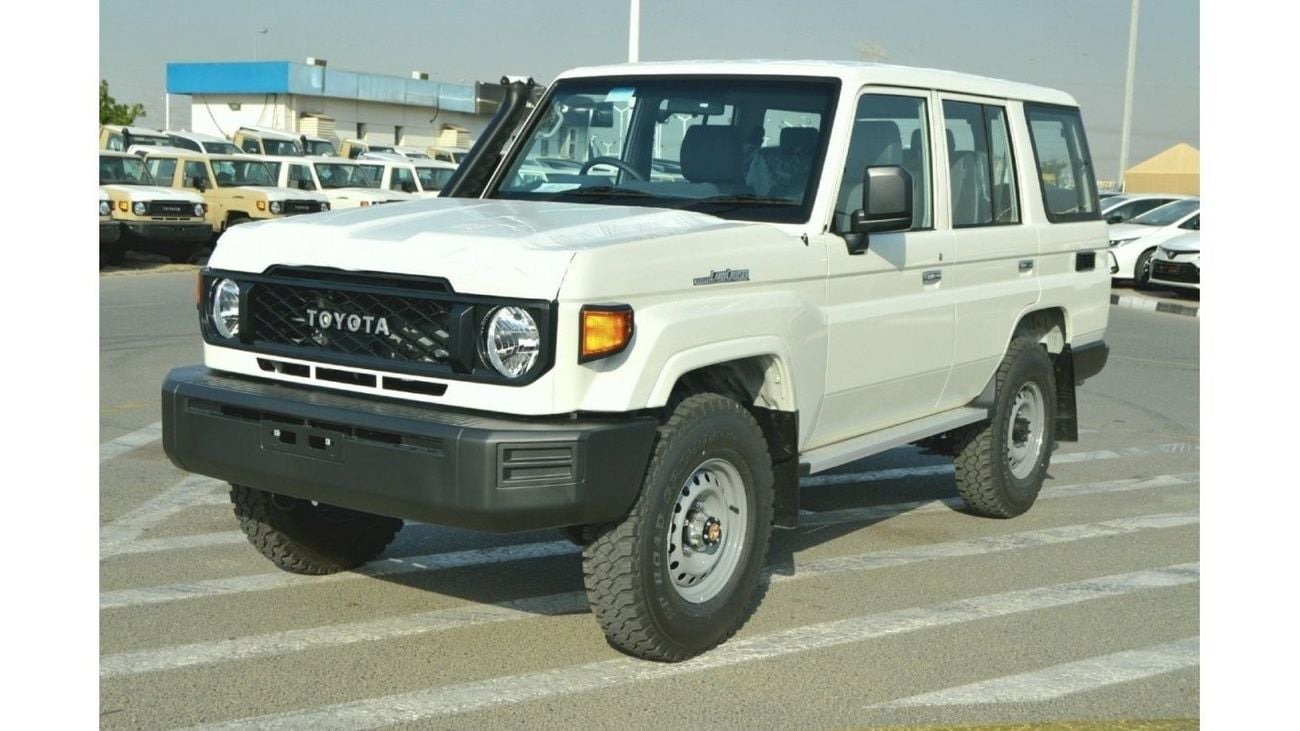 تويوتا لاند كروزر 70 Full option clean