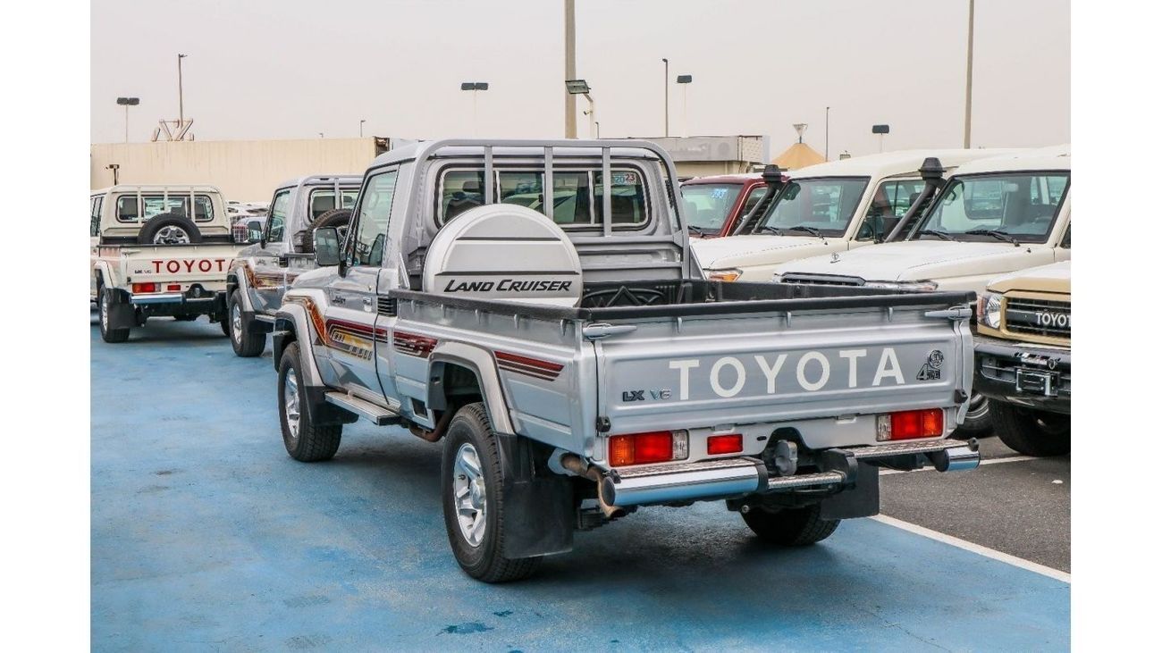Toyota Land Cruiser Pick Up 2023 MODEL TOYOTA LAND CRUISER 79 SINGLE CAB PICKUP LX V6 4.0L PATROL 4WD MANUAL TRANSMISSION