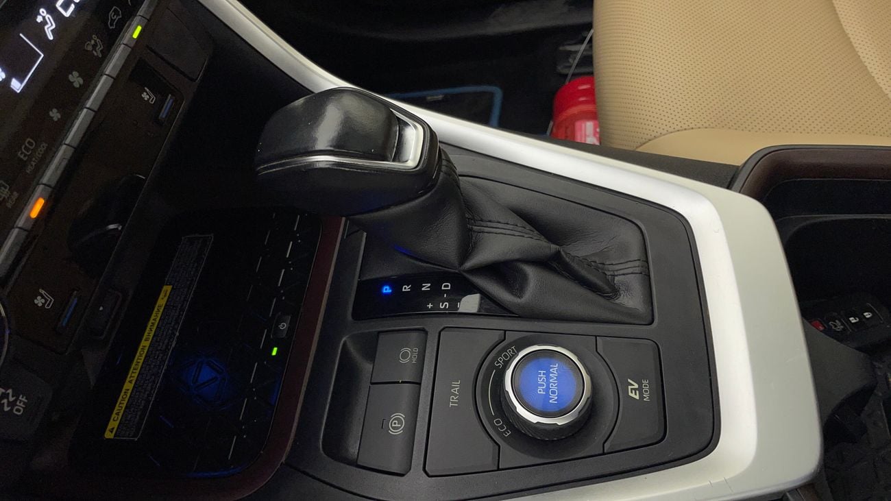 تويوتا راف ٤ VXR HEV 2.5 | بدون دفعة مقدمة | اختبار القيادة في المنزل