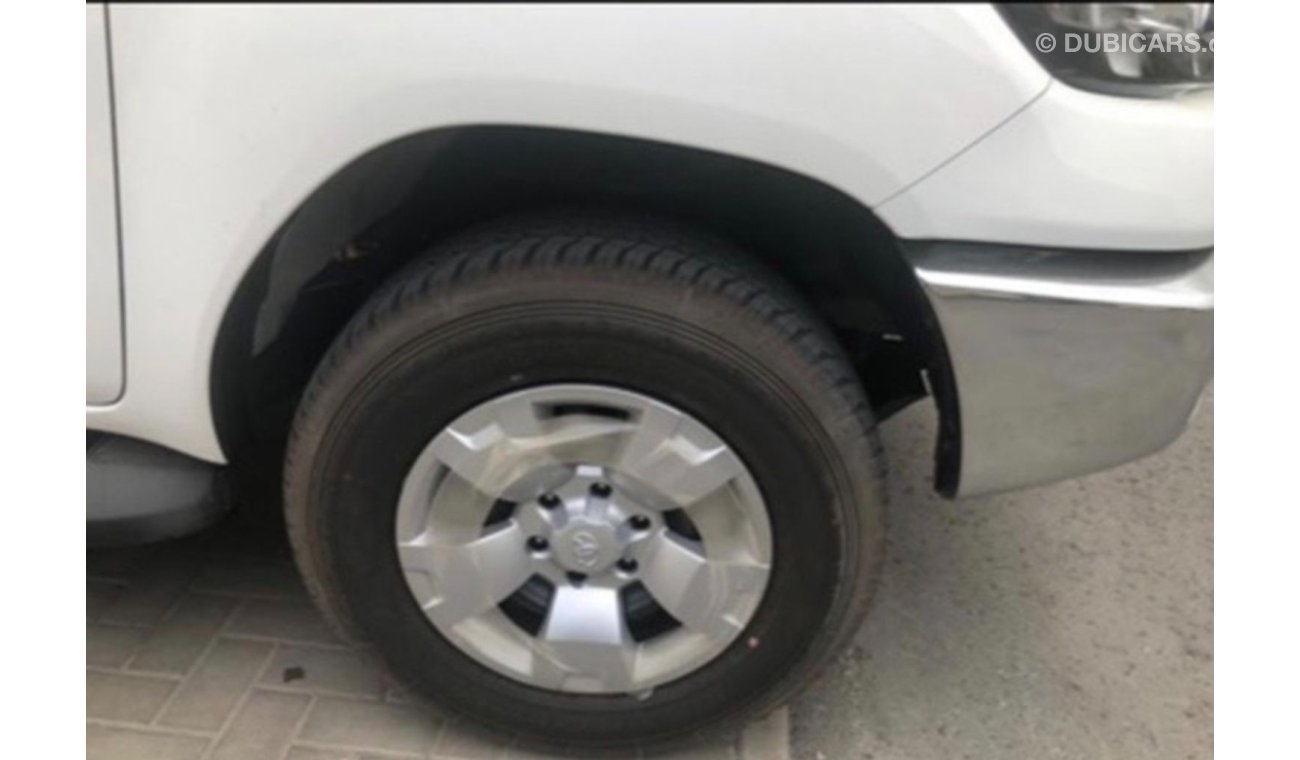 Toyota Hilux Diesel,2.4L,4x4