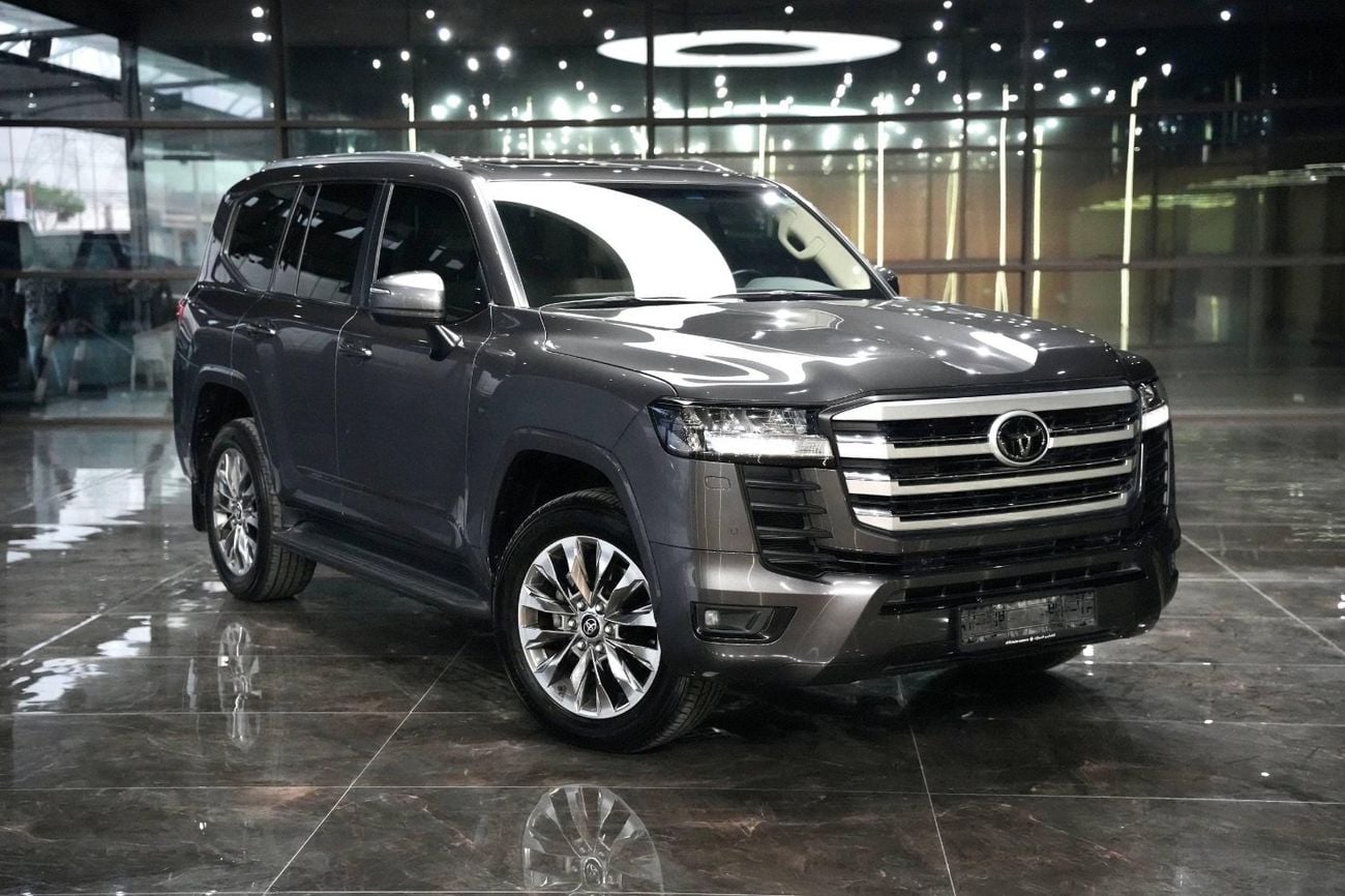 تويوتا لاند كروزر 2023 Model GXR Twin Turbo 3.5L Engine Full Option Very Perfect Condition