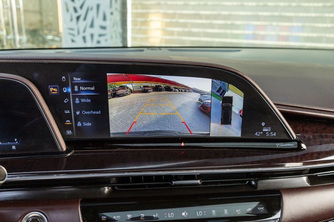 Cadillac Escalade SPORT PLATINUM Cadillac Escalade Sport Platinum 2022 GCC | Agency Warranty | Service Contract