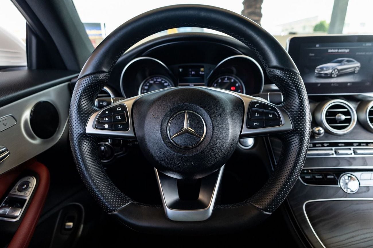Mercedes-Benz C 200 Coupe Mercedes-Benz C-Class 200 2017 GCC specs for 1,328.00 AED monthly