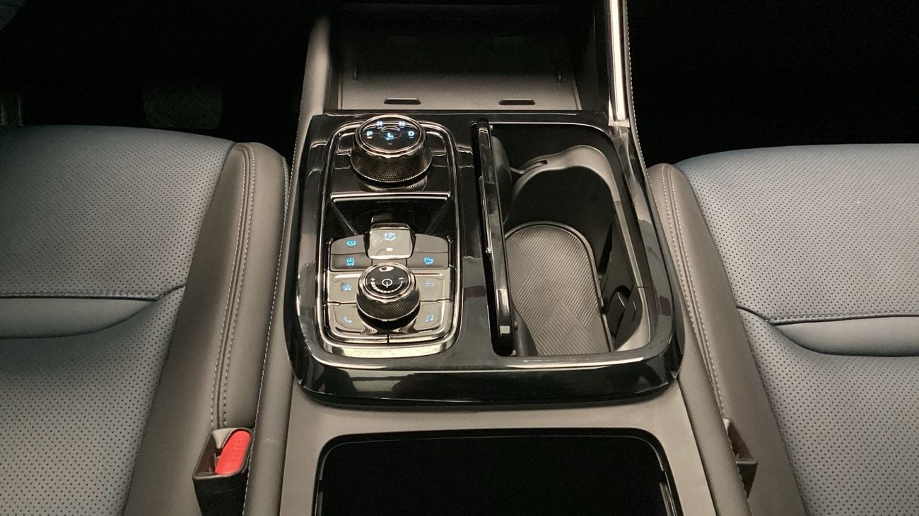 فورد تيريتوري Titanium | شامل الضمان | 0 ﺪﻔﻋﺓ ﺃﻮﻟﻯ