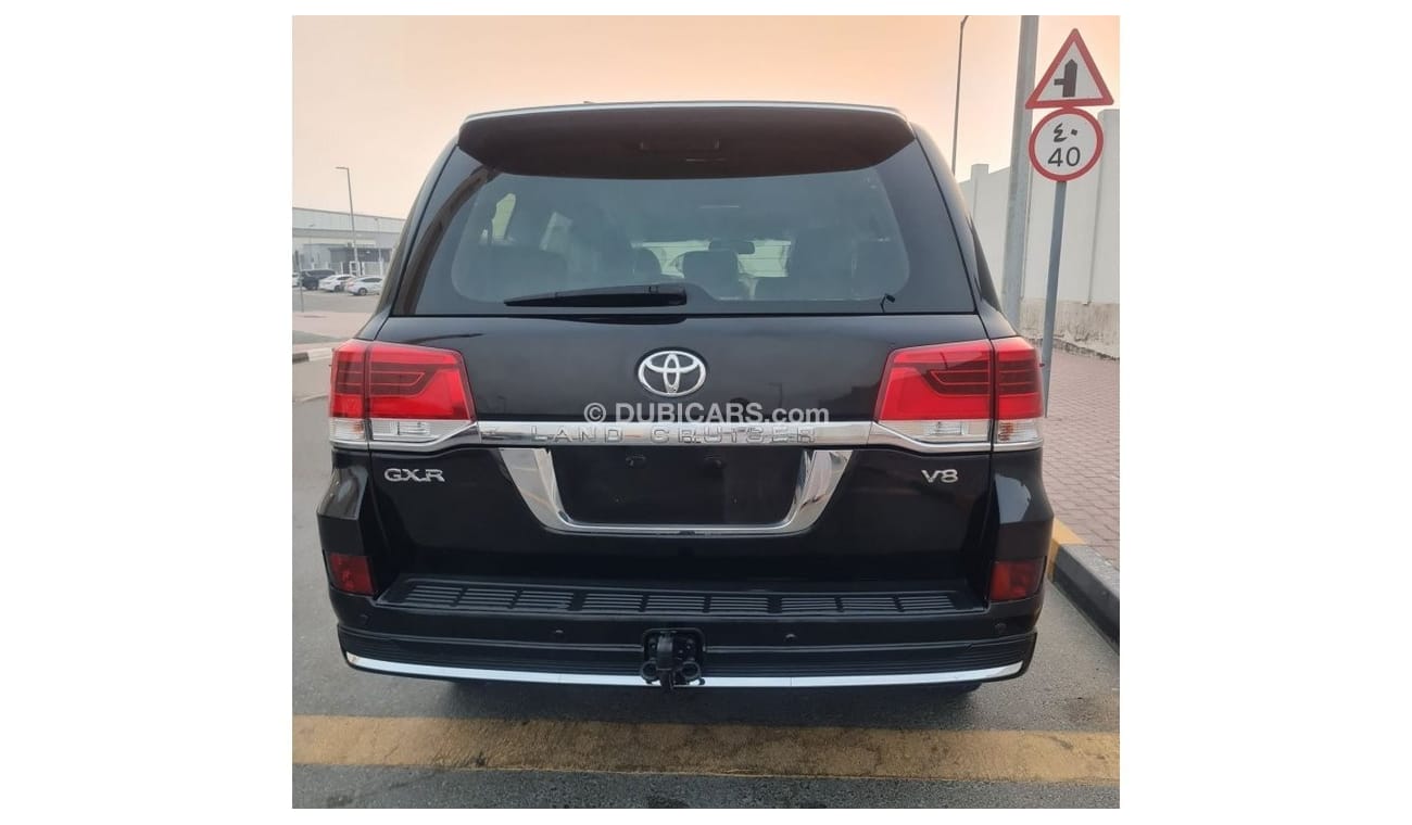 Toyota Land Cruiser GXR