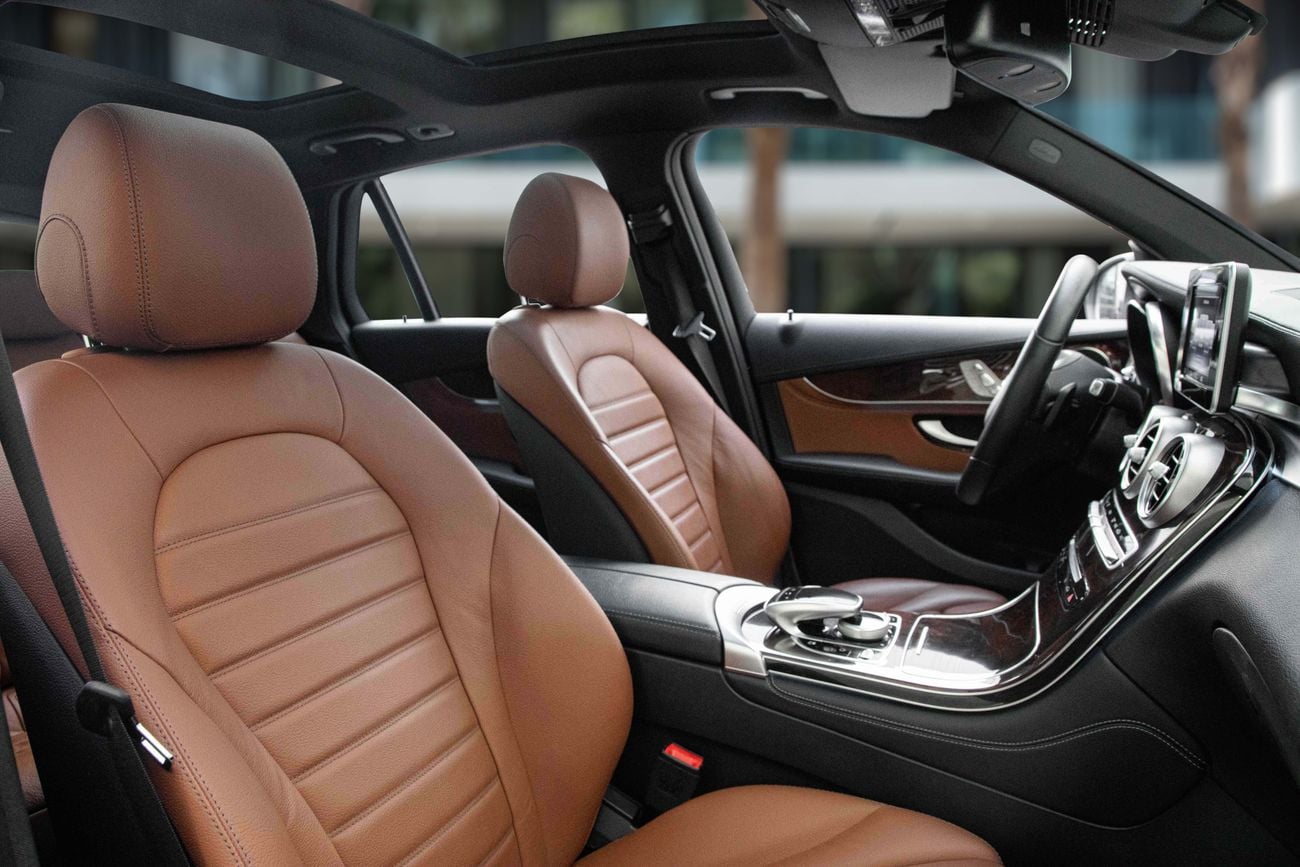 مرسيدس بنز GLC 250 GLC 250 4Matic | 1,920 P.M | 0% Downpayment | IMMACULATE!