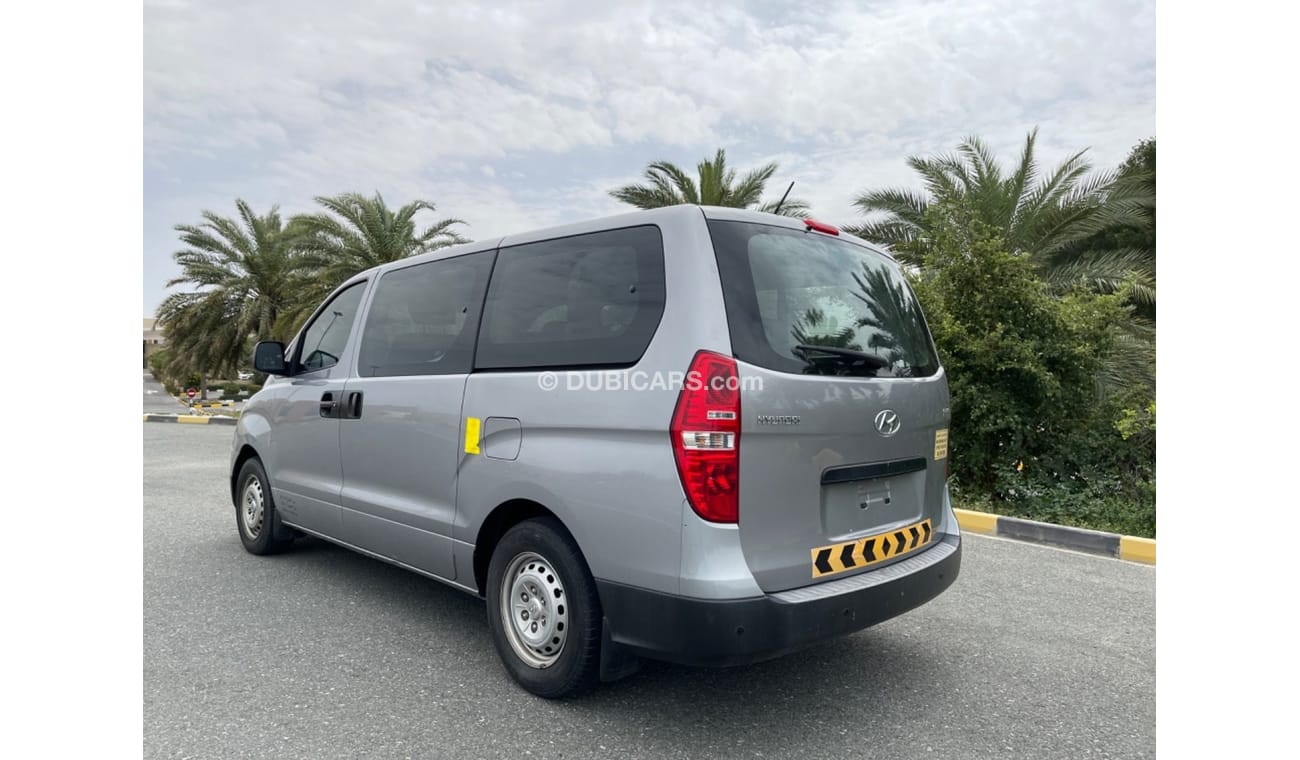 هيونداي H1 ستاريكس HYUNDAI H1 2,5 (GCC SPEC) - 2018- VERY GOOD CONDITION